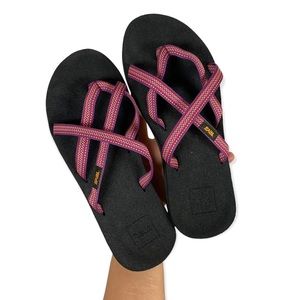 Teva Women’s Olowahu Sandal